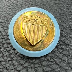 c. 1950-1960s Vintage N S Meyer New York Inc US Army Uniform Military Brass Pin